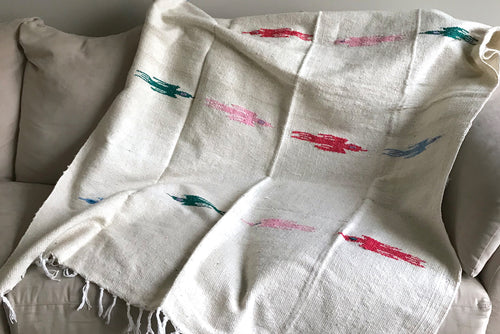 Handwoven Mexican Thunderbird Falsa Blanket in Neutral Off White Sand